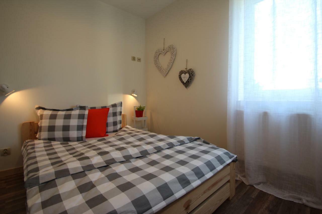 Apartdebki Odargowo Bagian luar foto